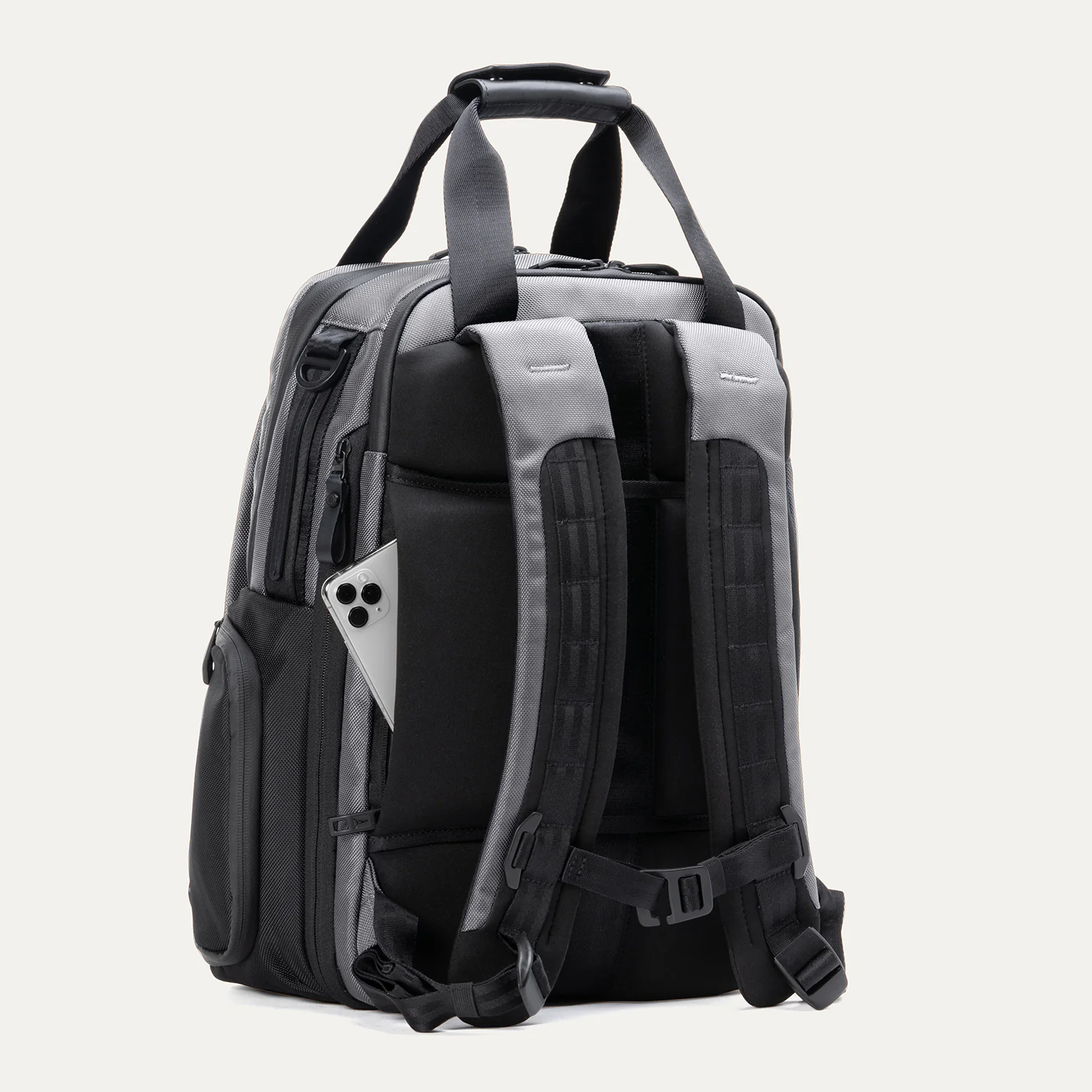 Altitude™ Medium Expandable Laptop Backpack 25-30L - Image 26