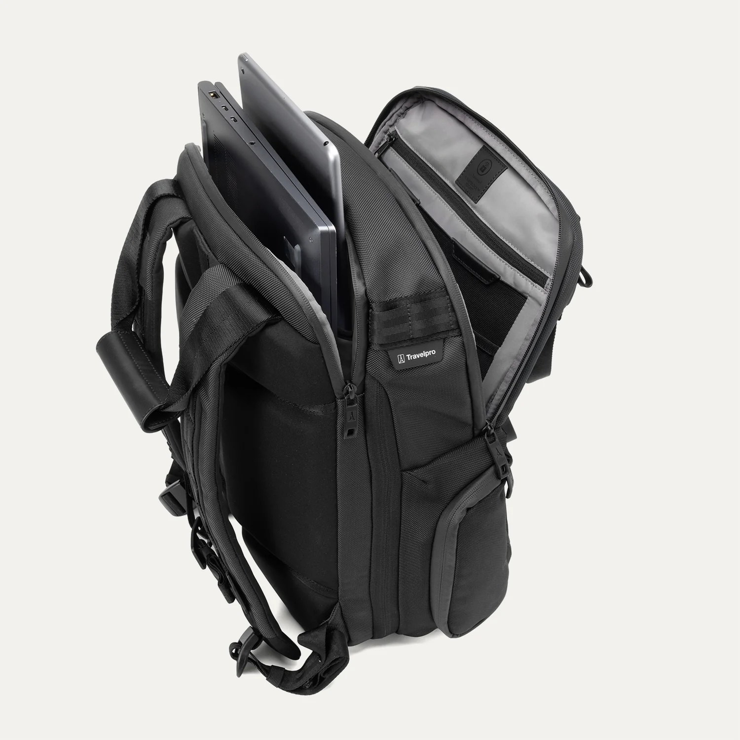 Altitude™ Medium Expandable Laptop Backpack 25-30L - Image 5