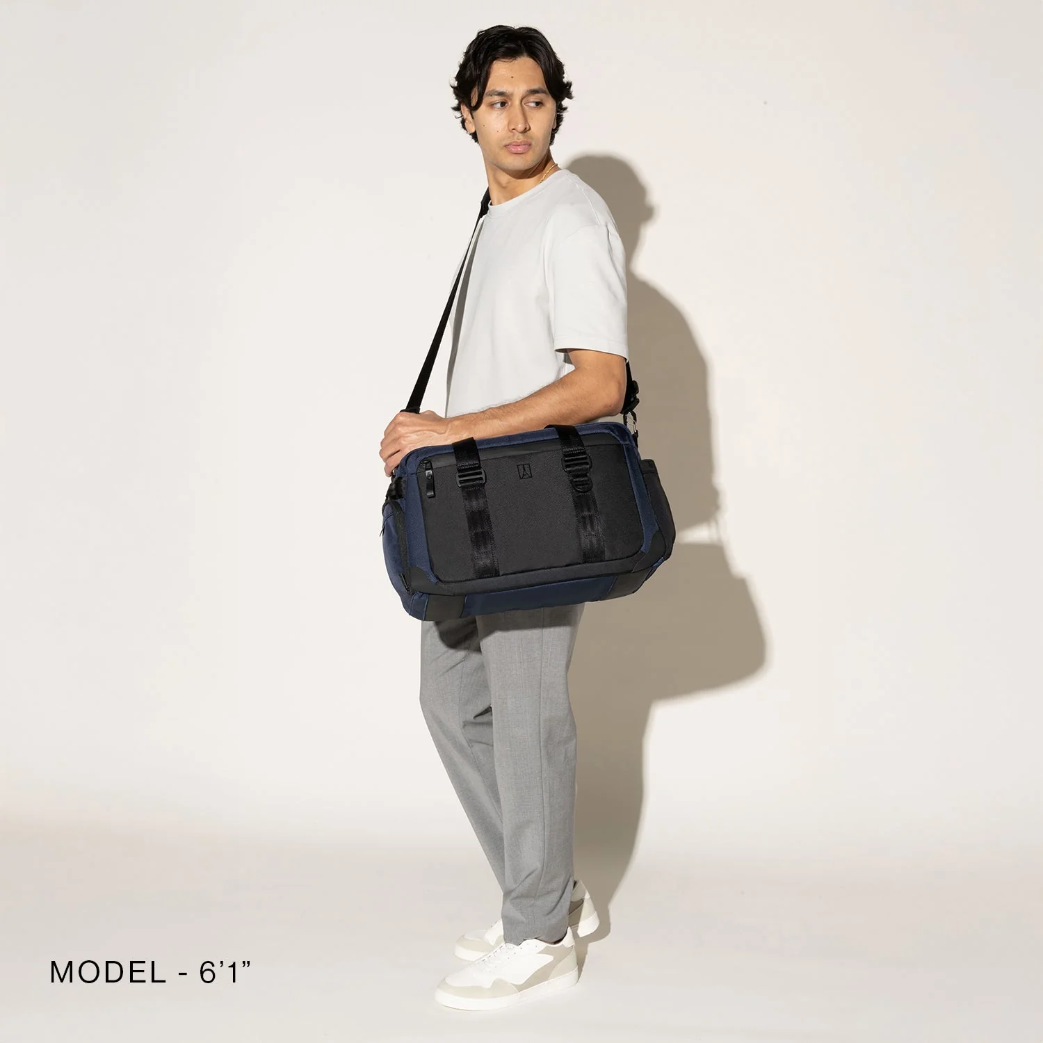 Travelpro® Altitude⢠Day-to-Day Duffel - Stellar Grey - Image 13