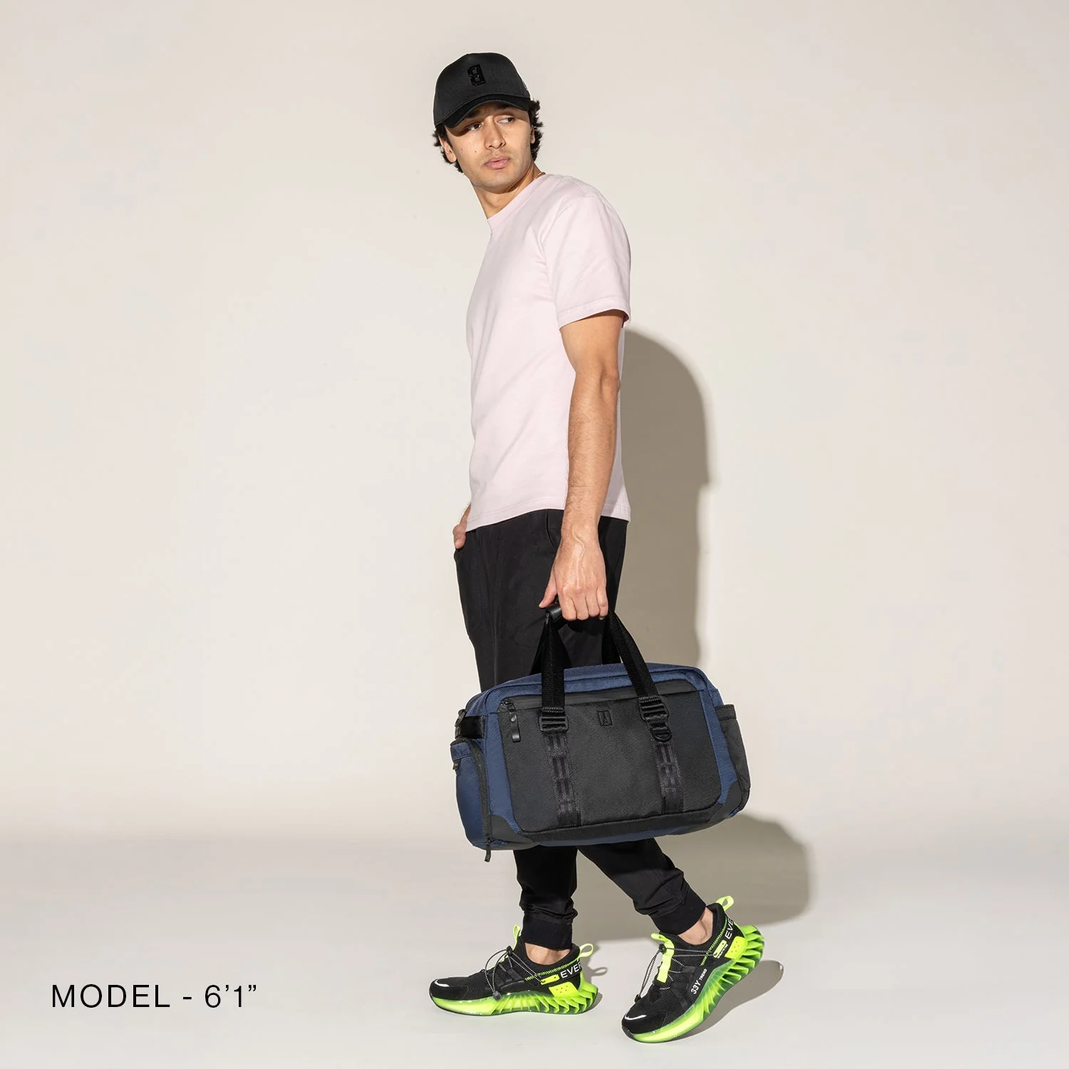 Travelpro® Altitude⢠Day-to-Day Duffel - Stellar Grey - Image 29