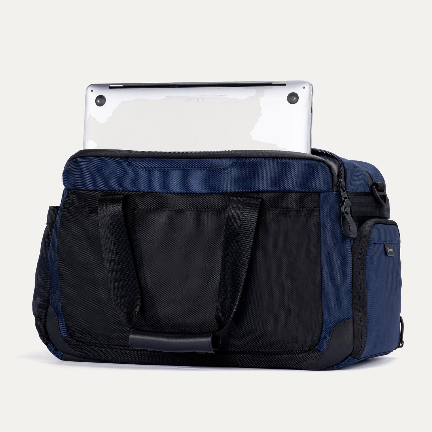 Travelpro® Altitude⢠Day-to-Day Duffel - Stellar Grey - Image 32