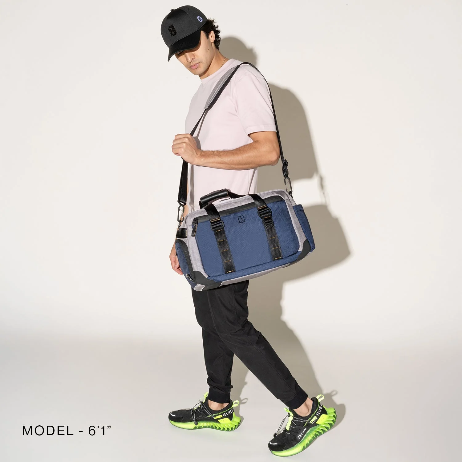 Travelpro® Altitude⢠Day-to-Day Duffel - Stellar Grey - Image 4