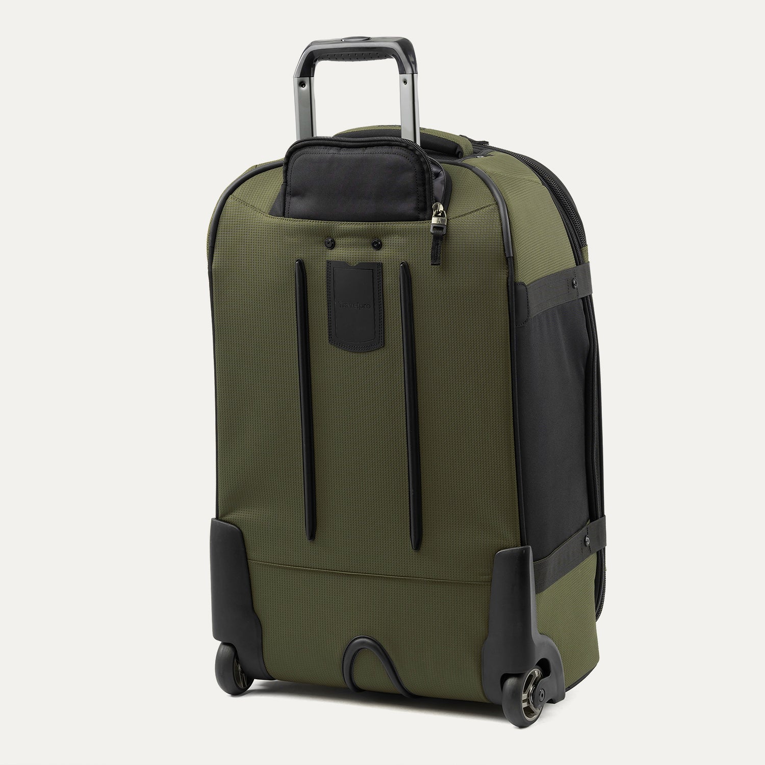 Bold™ By Travelpro® Backpack / Medium Check-In Set - Image 15