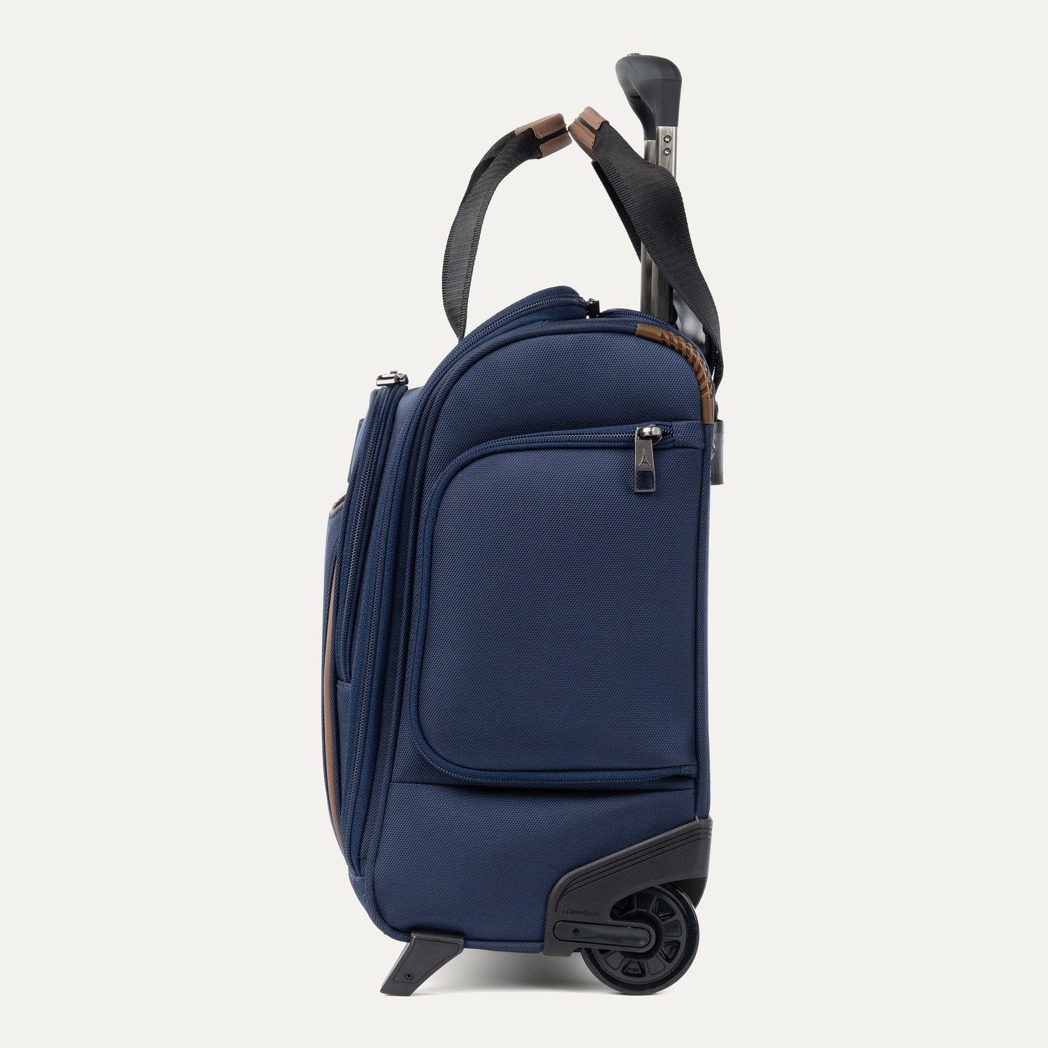 Crew™ Classic Rolling UnderSeat Carry-On-Titanium Grey - Image 21
