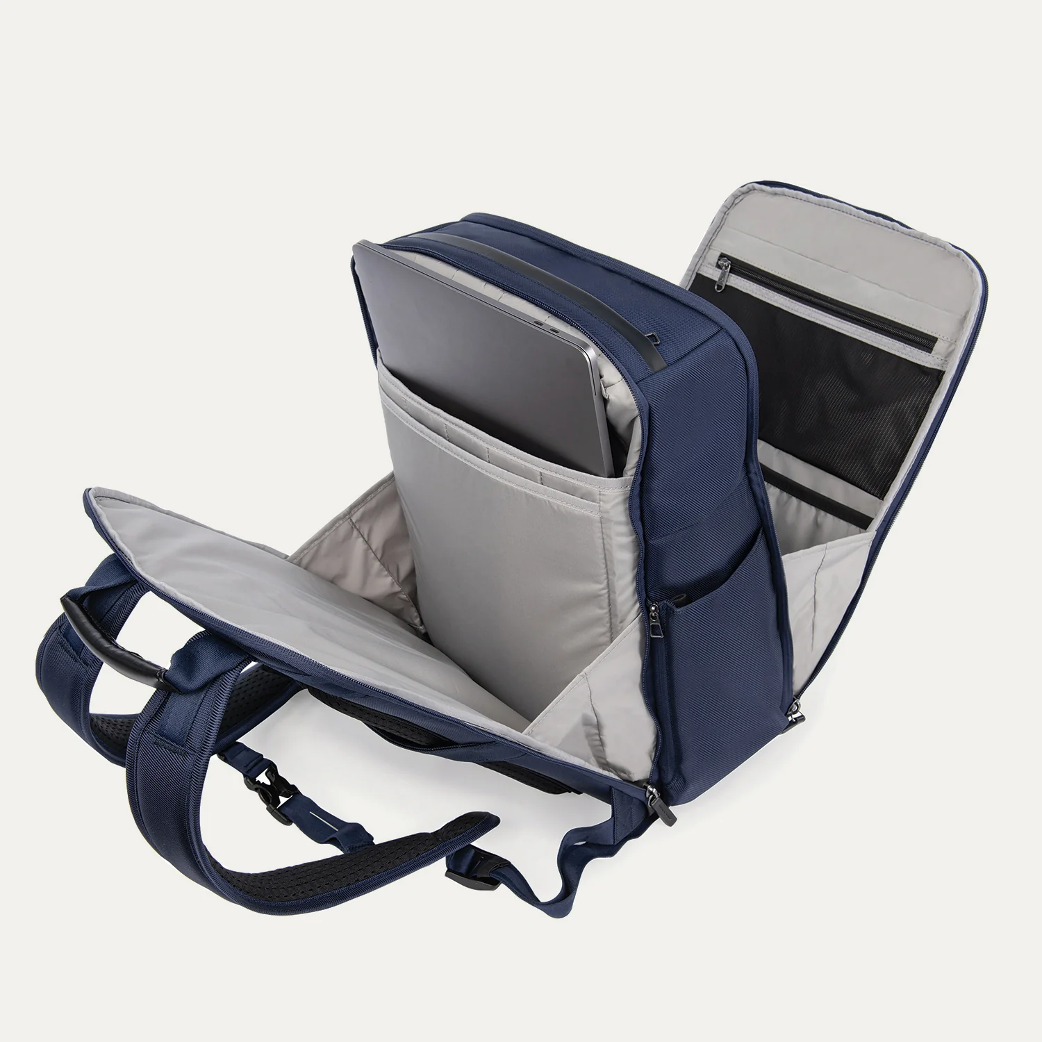 Crew™ Executive Choice™ 3 Large Travel Backpack - Image 14