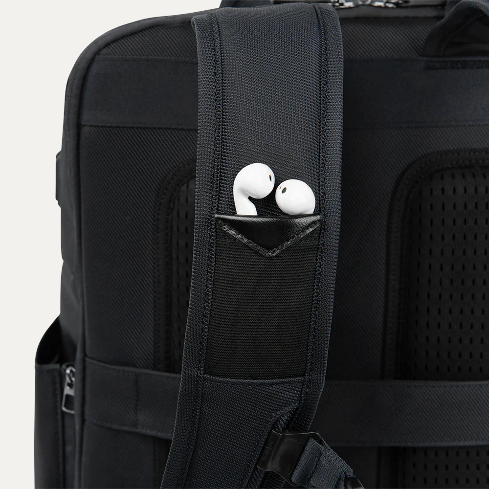 Crew™ Executive Choice™ 3 Large Travel Backpack - Image 8