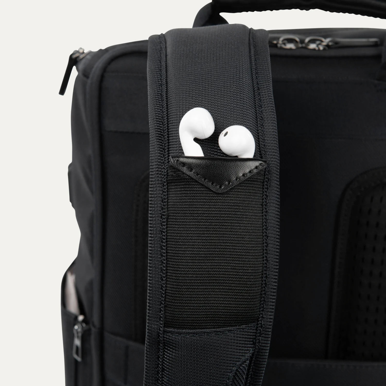 Crew™ Executive Choice™ 3 Medium Top Load Backpack - Image 10