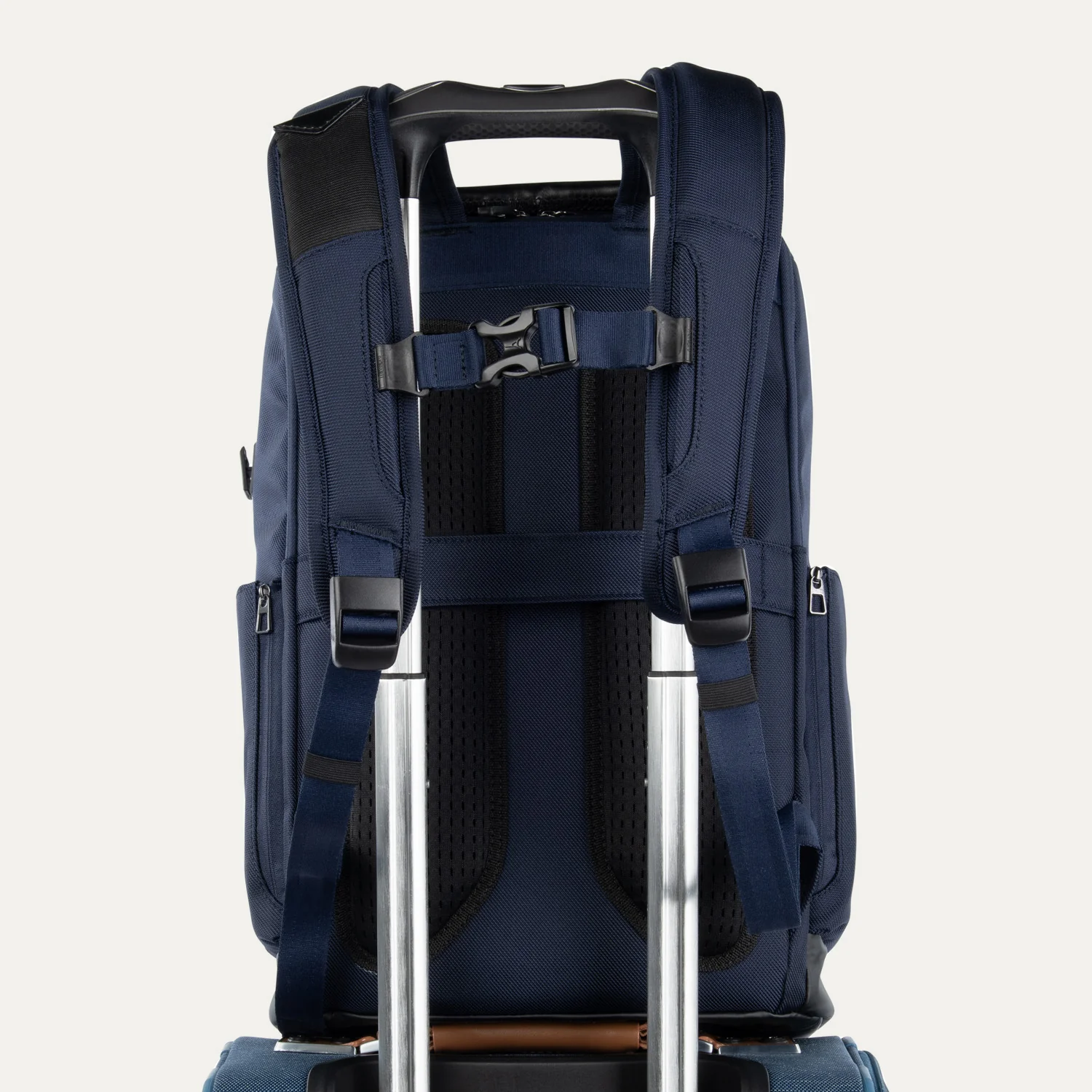 Crew™ Executive Choice™ 3 Medium Top Load Backpack - Image 18
