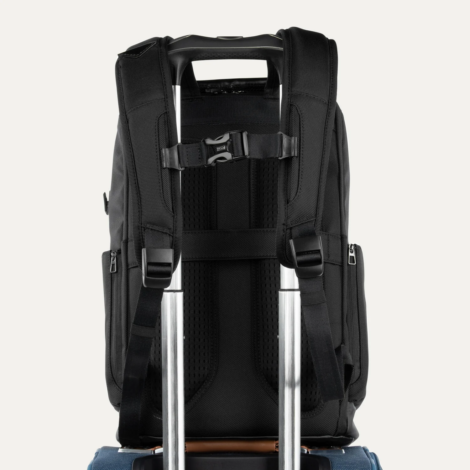Crew™ Executive Choice™ 3 Medium Top Load Backpack - Image 8