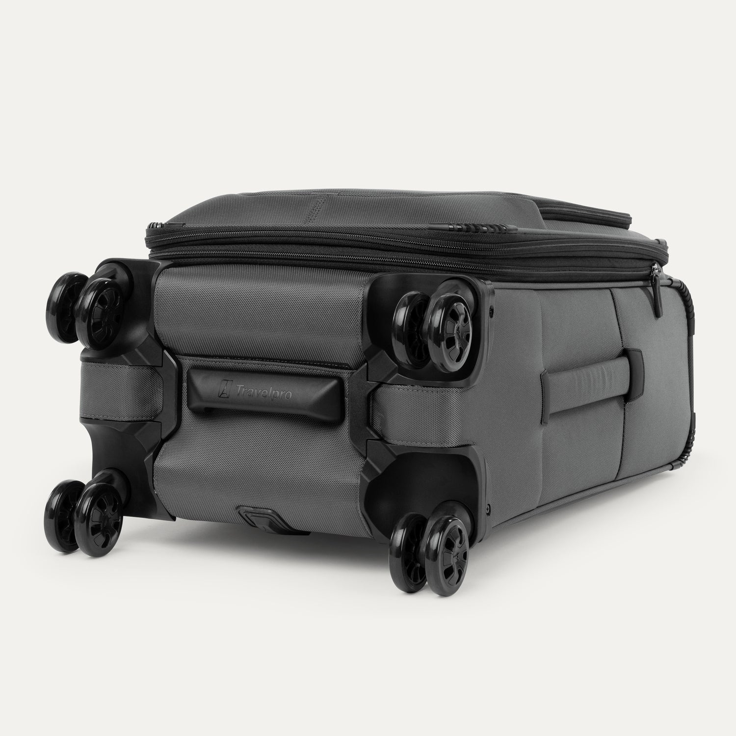 Crew™ Classic Carry-On / Large Check-In Set - Image 5