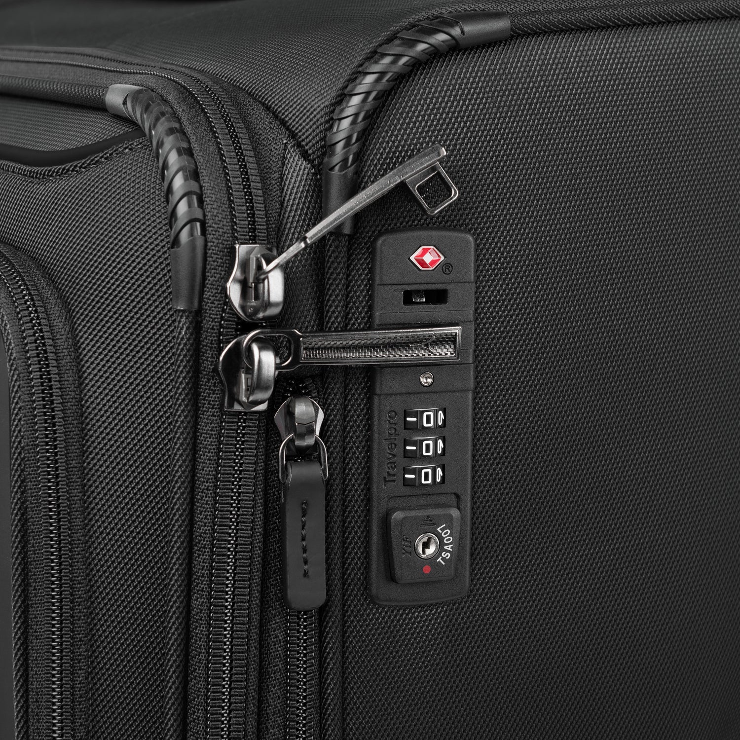Crew™ Classic Carry- On / Medium / Large Set - Image 10