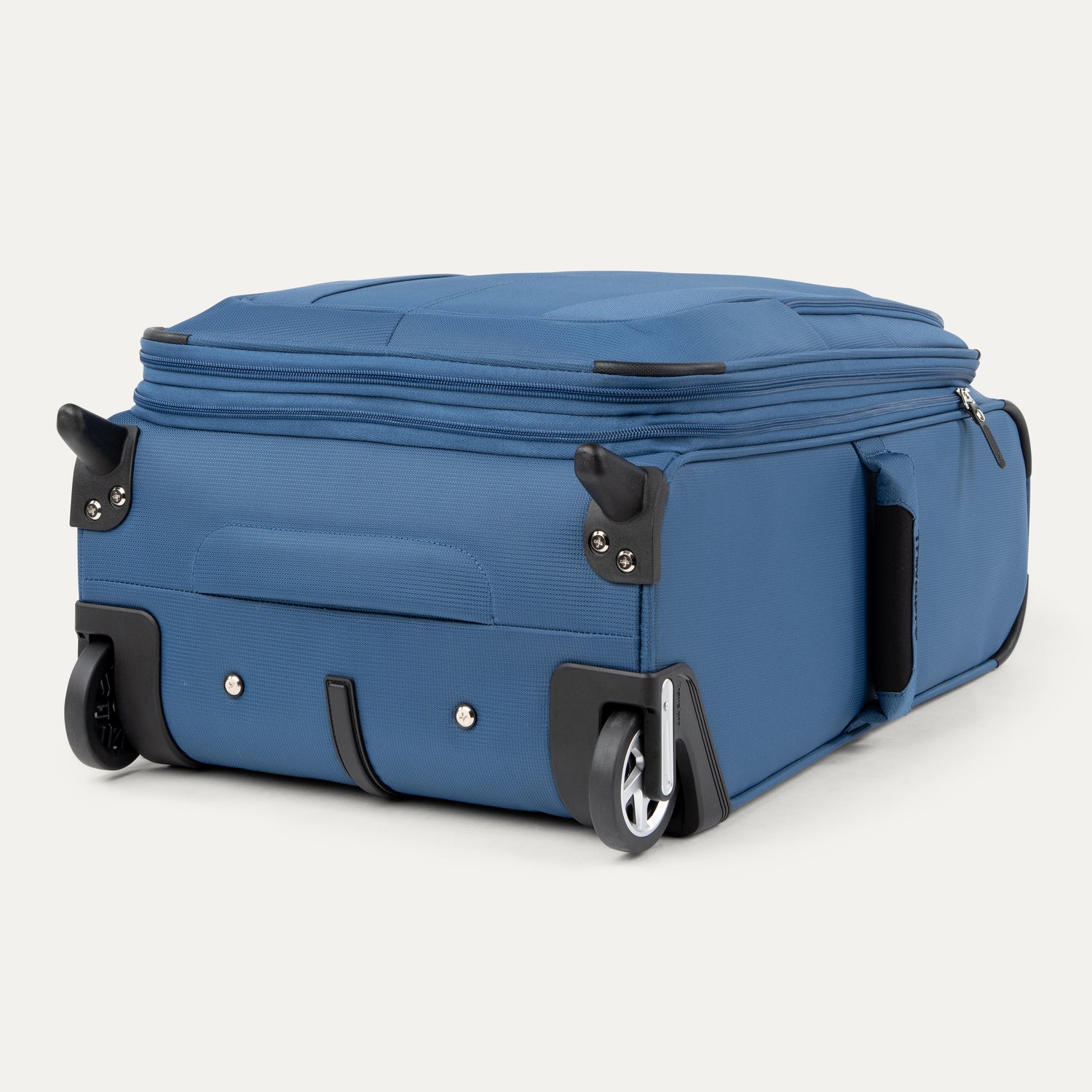 Maxlite® 5 Carry-On Rollaboard®- Orchid Pink - Image 39