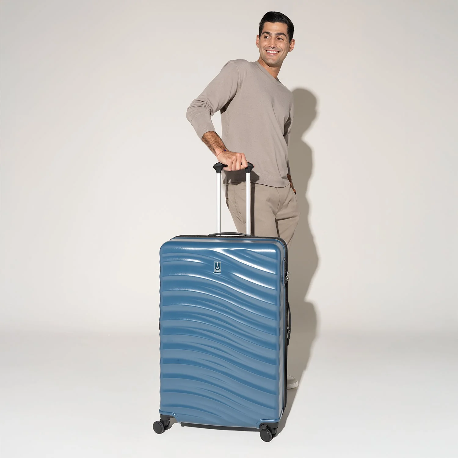 Maxlite® Air V2 Carry-On / Large Check-In Set - Image 43