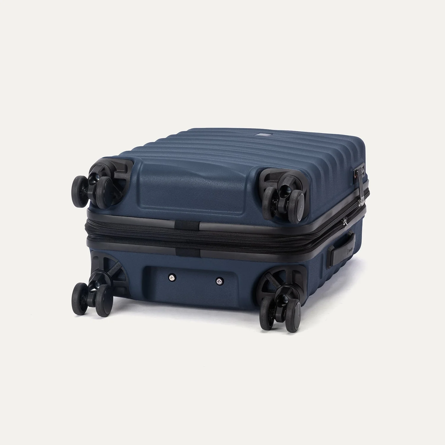 Maxlite® Air V2 Carry-On / Medium Check-In Set - Image 5