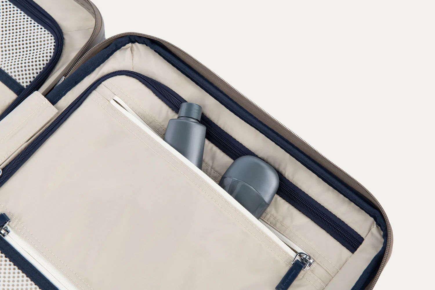 Platinum® Elite Carry-On / Medium Check-In Hardside Set - Image 53