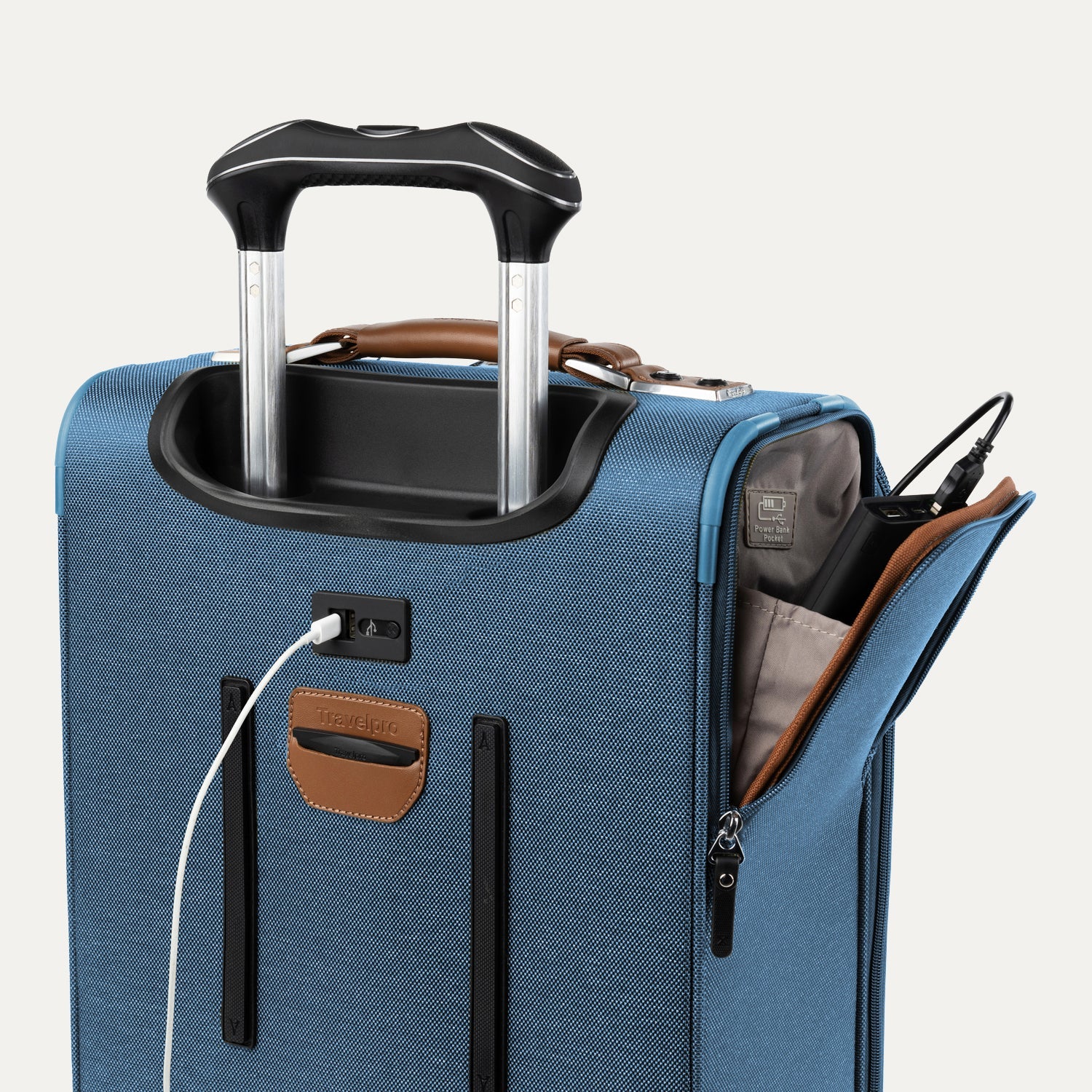 PlatinumĀ® Elite Carry-On / Medium Check-In Set - Image 16