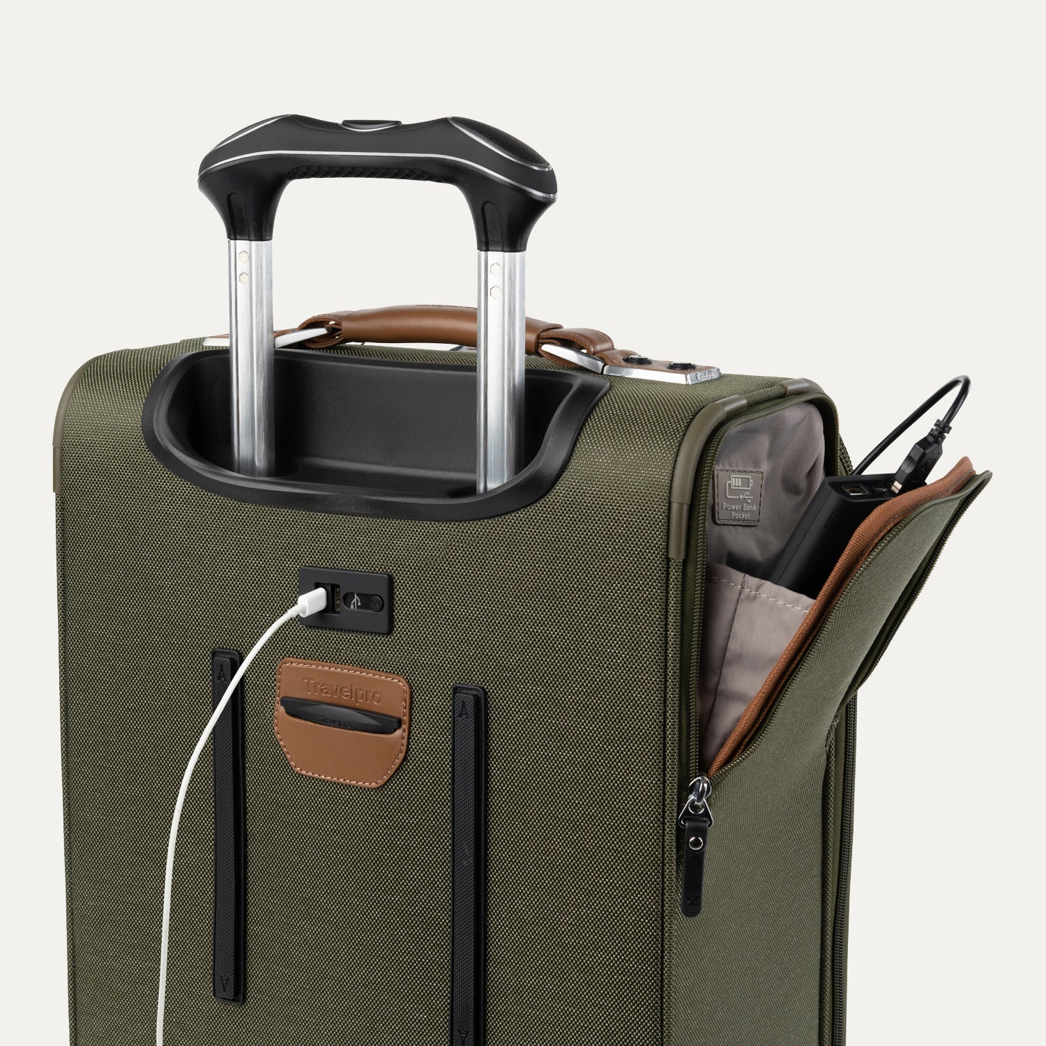 PlatinumĀ® Elite Carry-On / Medium Check-In Set - Image 32