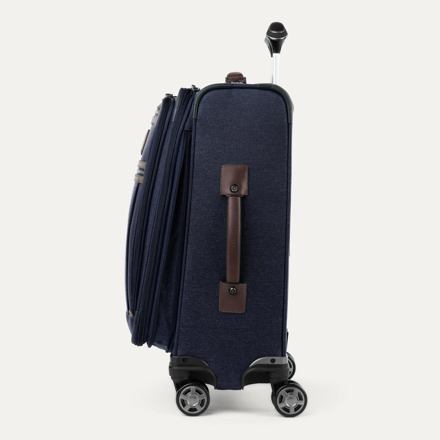 Platinum® Elite Carry-On / Medium Check-In Set - Image 46