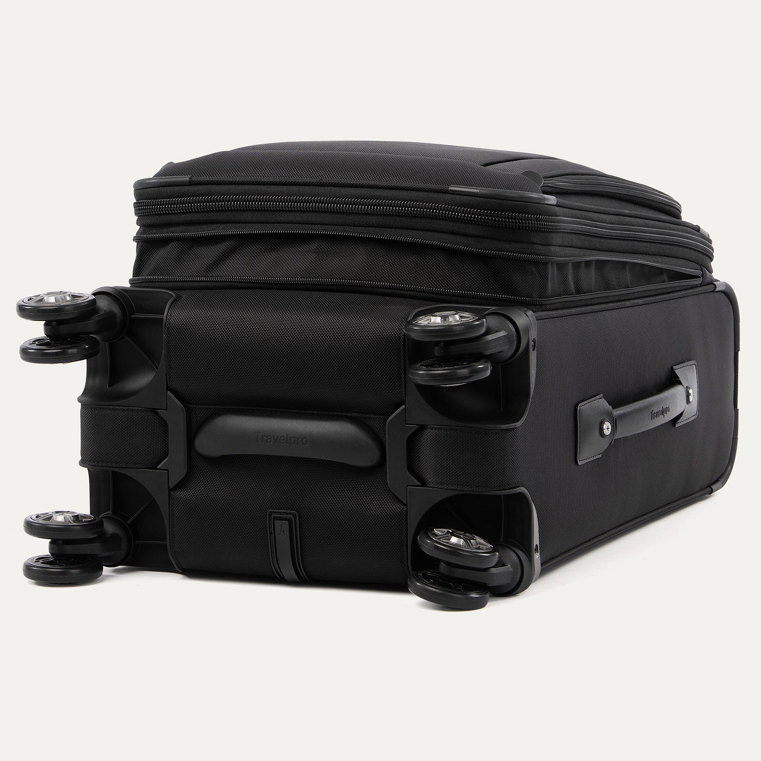 Platinum® Elite Carry-On / Medium Check-In Set - Image 9
