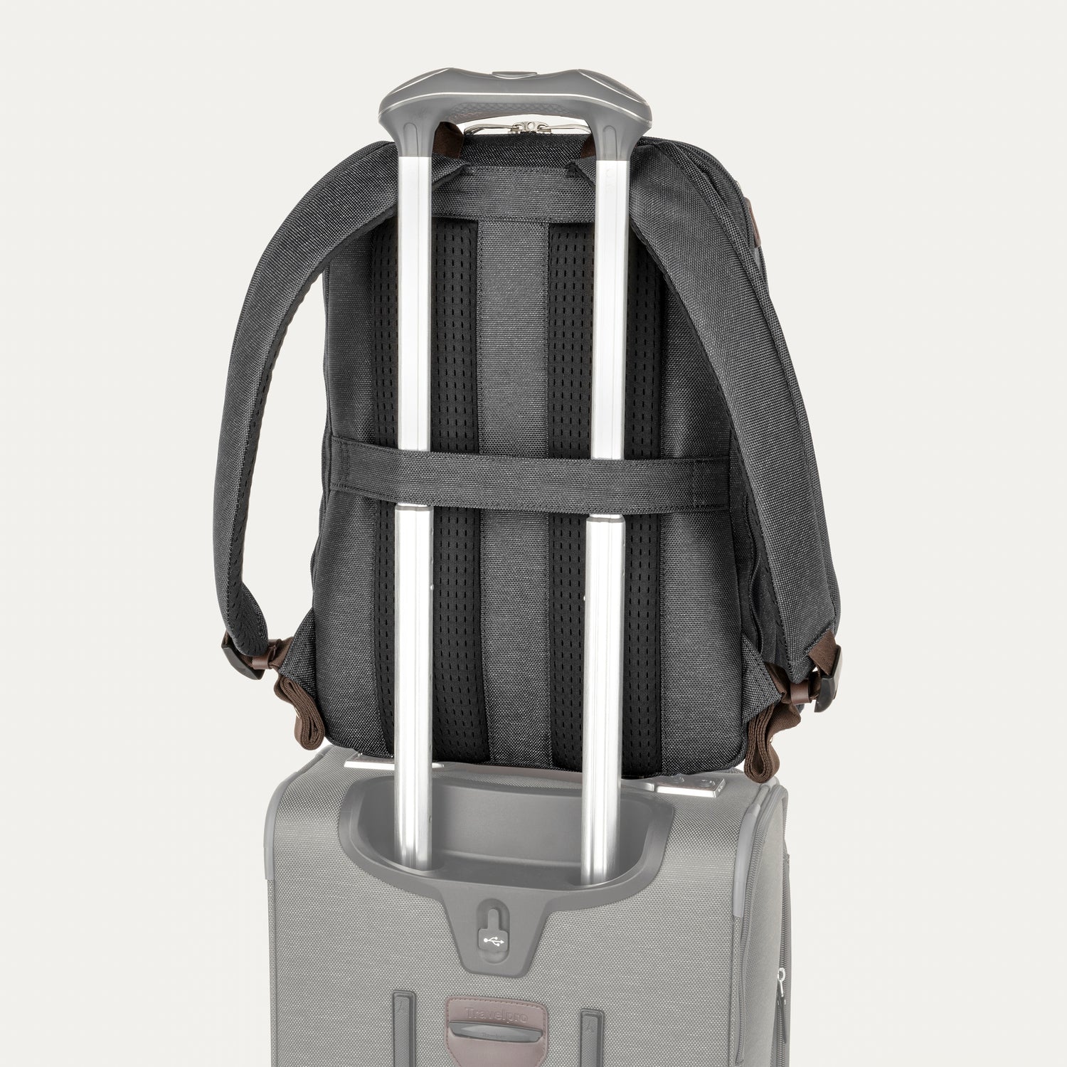 PlatinumĀ® Elite Carry-On Rollaboard/ Business Backpack Set - Image 6
