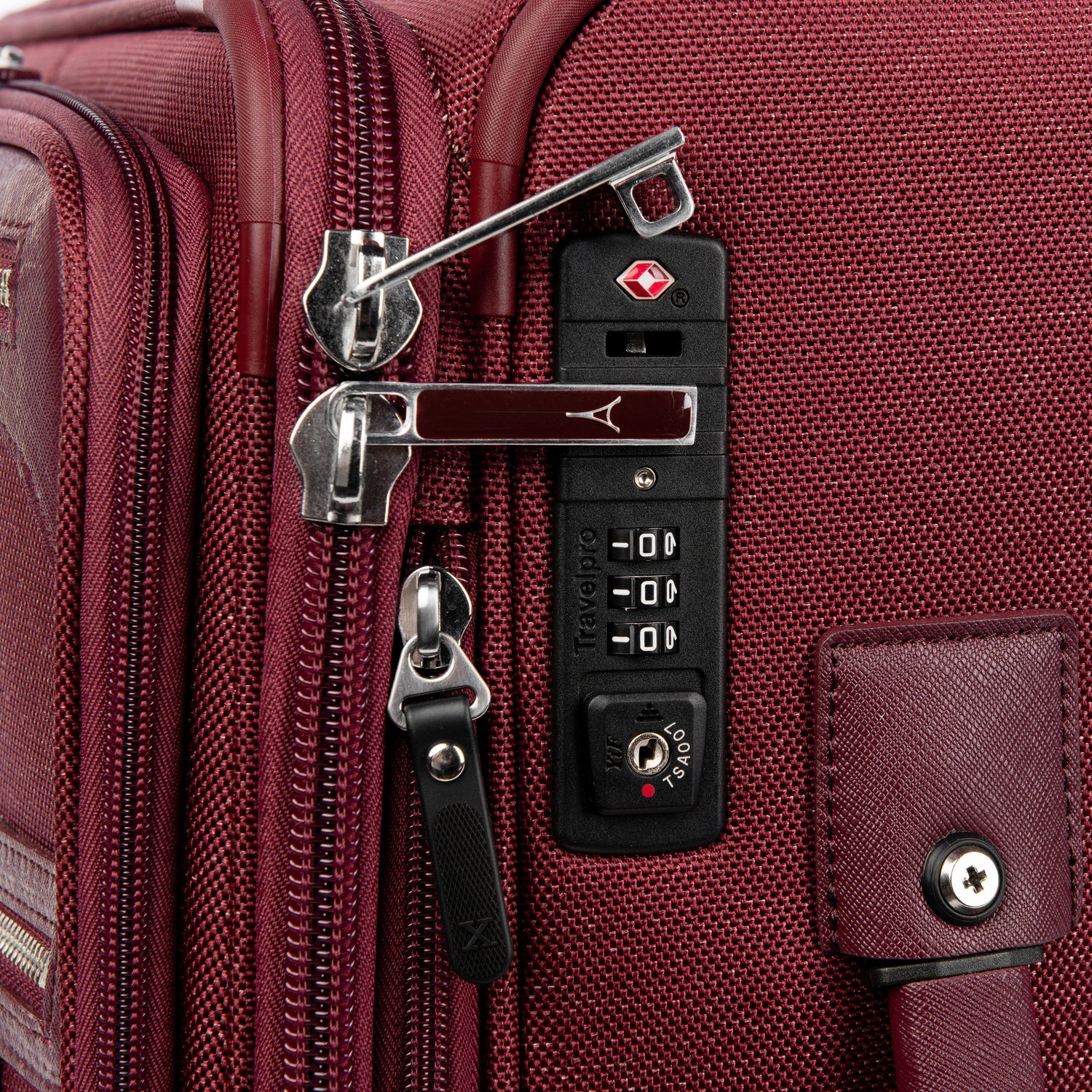 Platinum® Elite International Carry-On Spinner - Image 28
