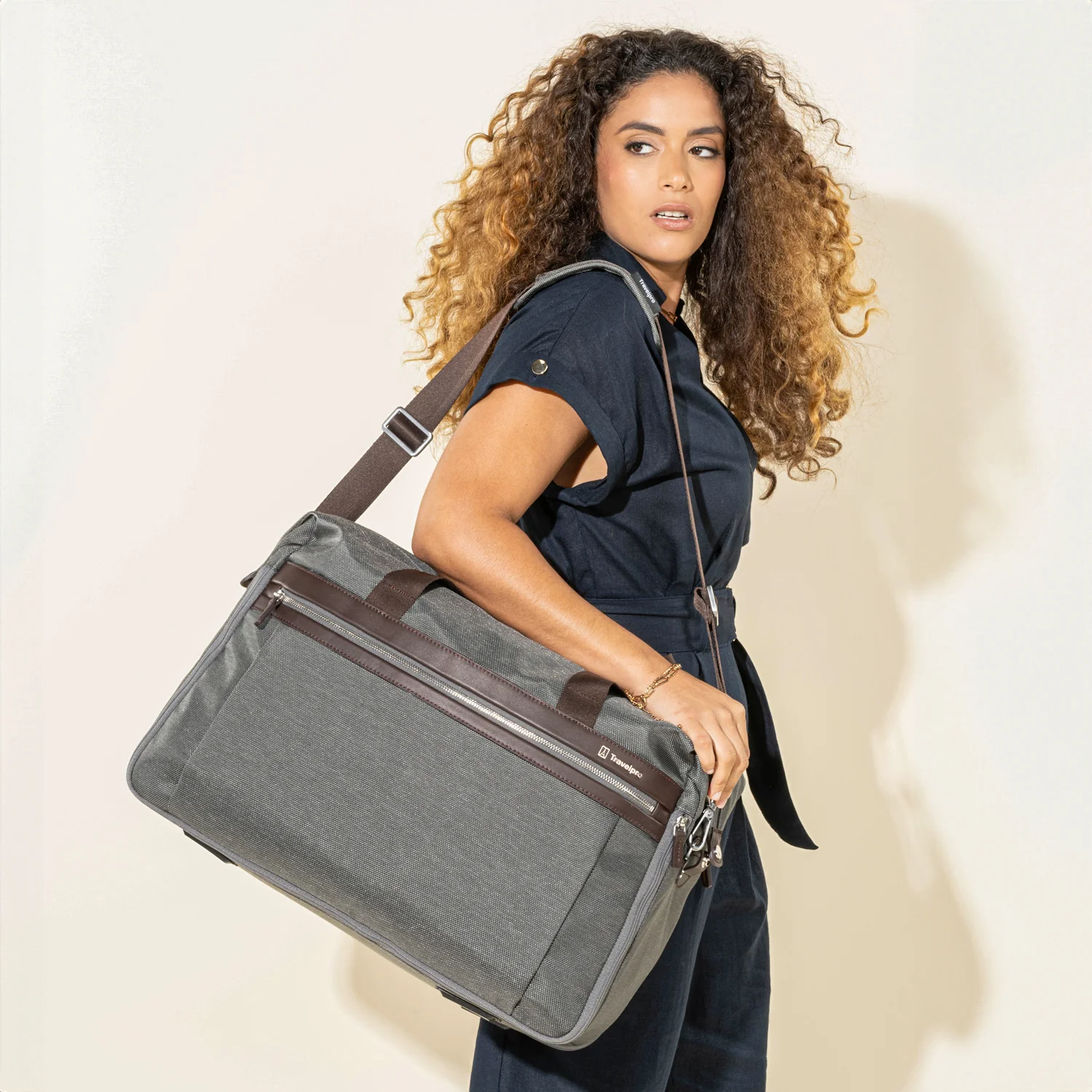 Platinum® Elite Soft Duffel - Image 4