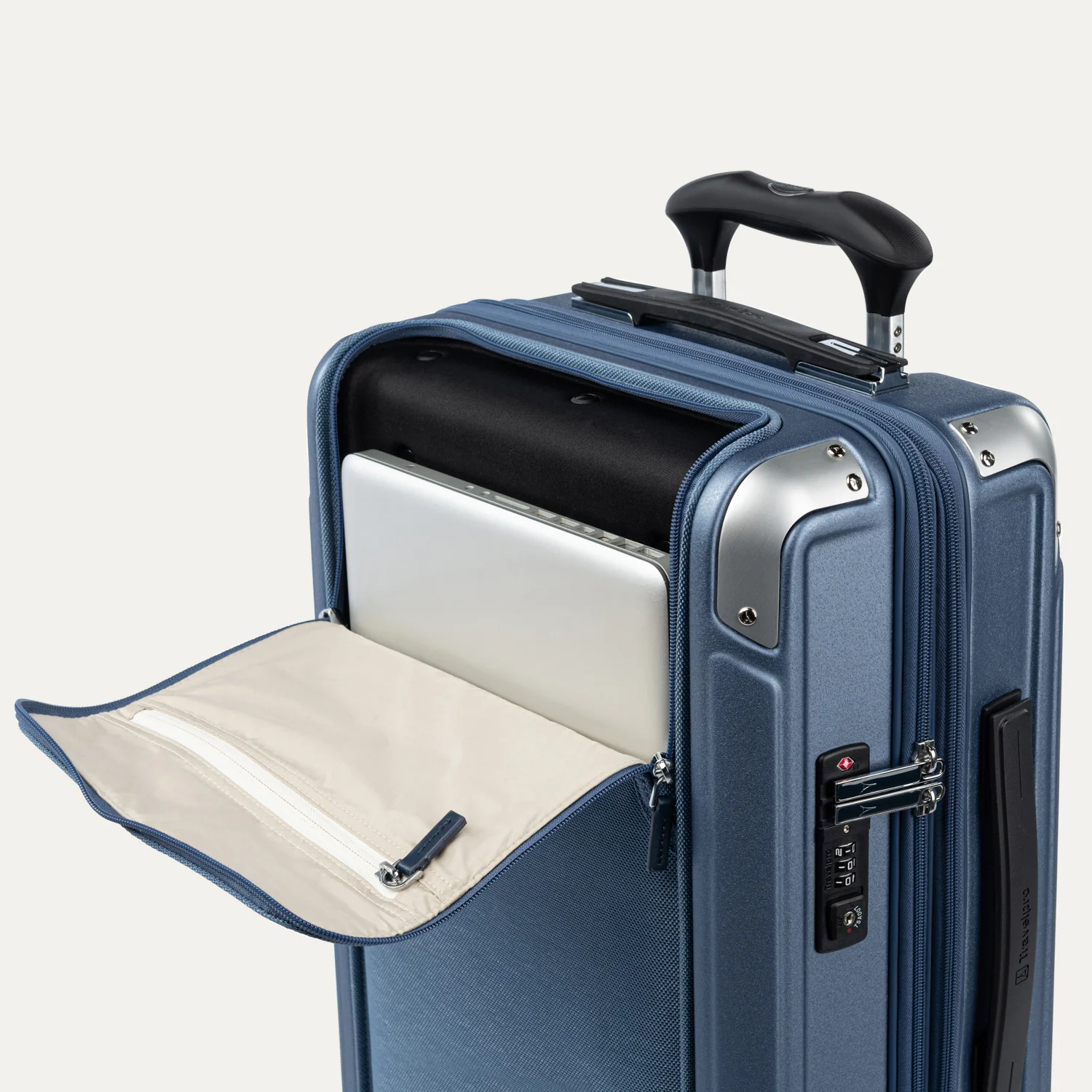 Platinum® Elite Carry-On Business Plus Hardside Spinner - Image 12