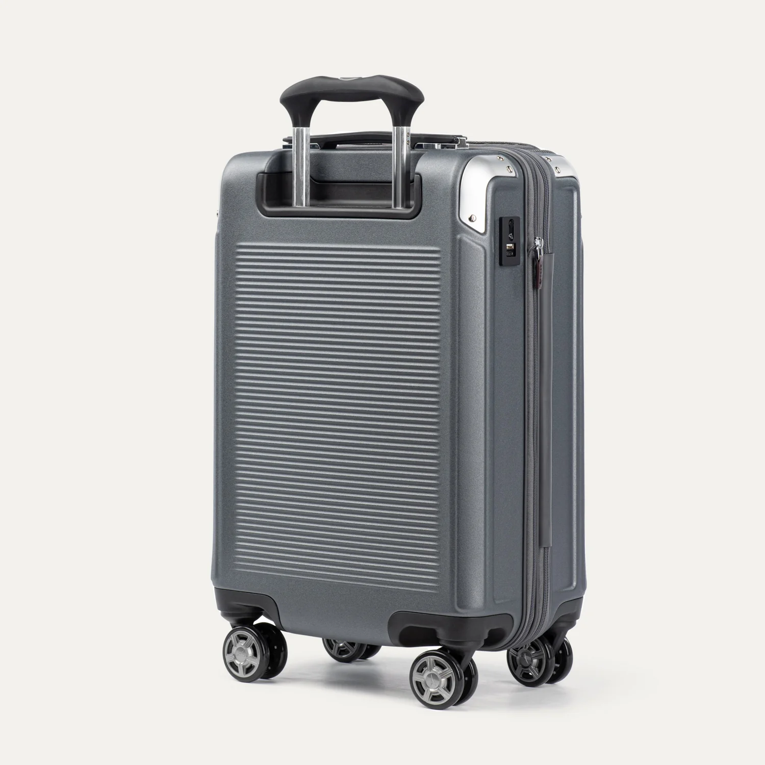 Platinum® Elite Carry-On Business Plus Hardside Spinner - Image 27