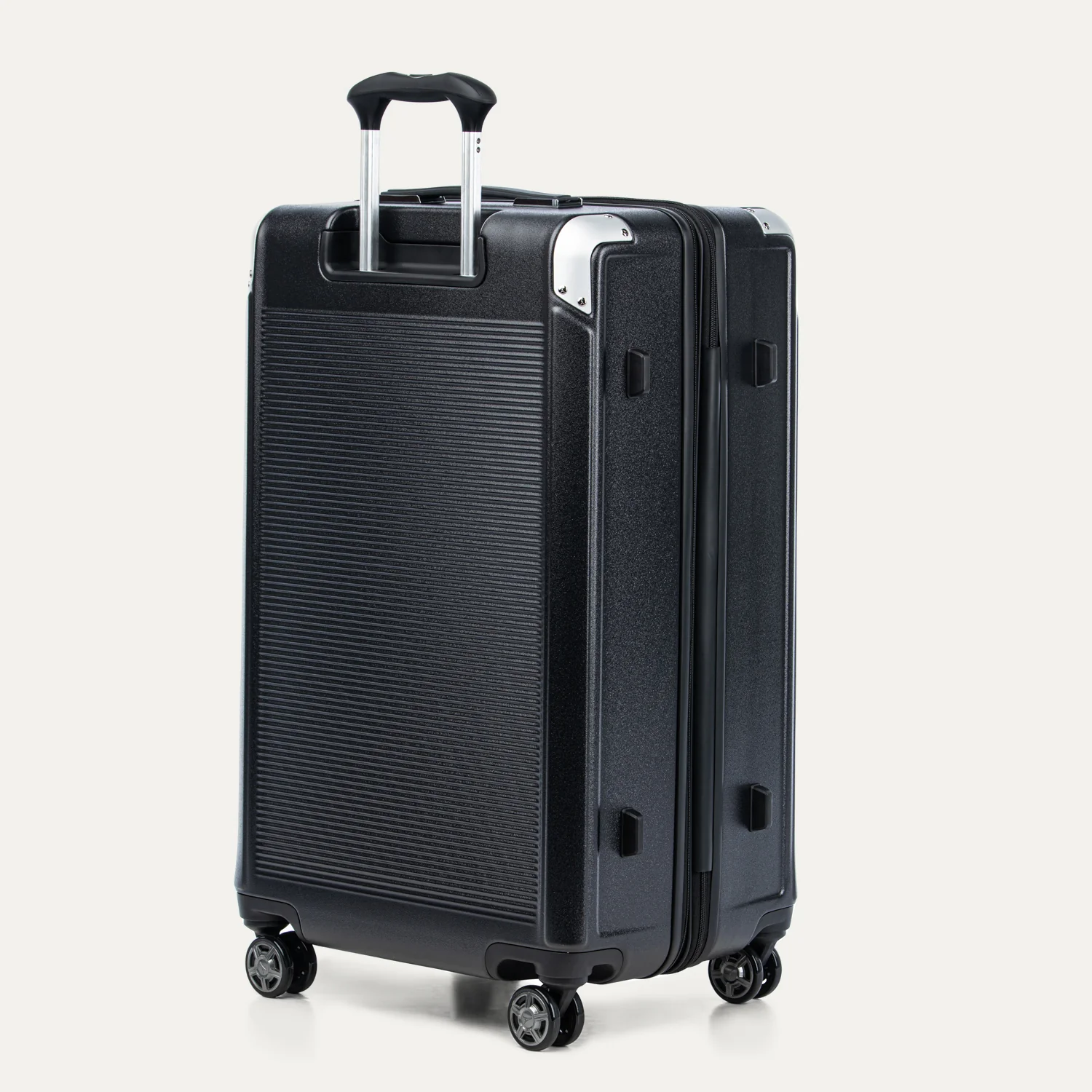 Platinum® Elite Large Check-In Hardside Spinner - Image 15
