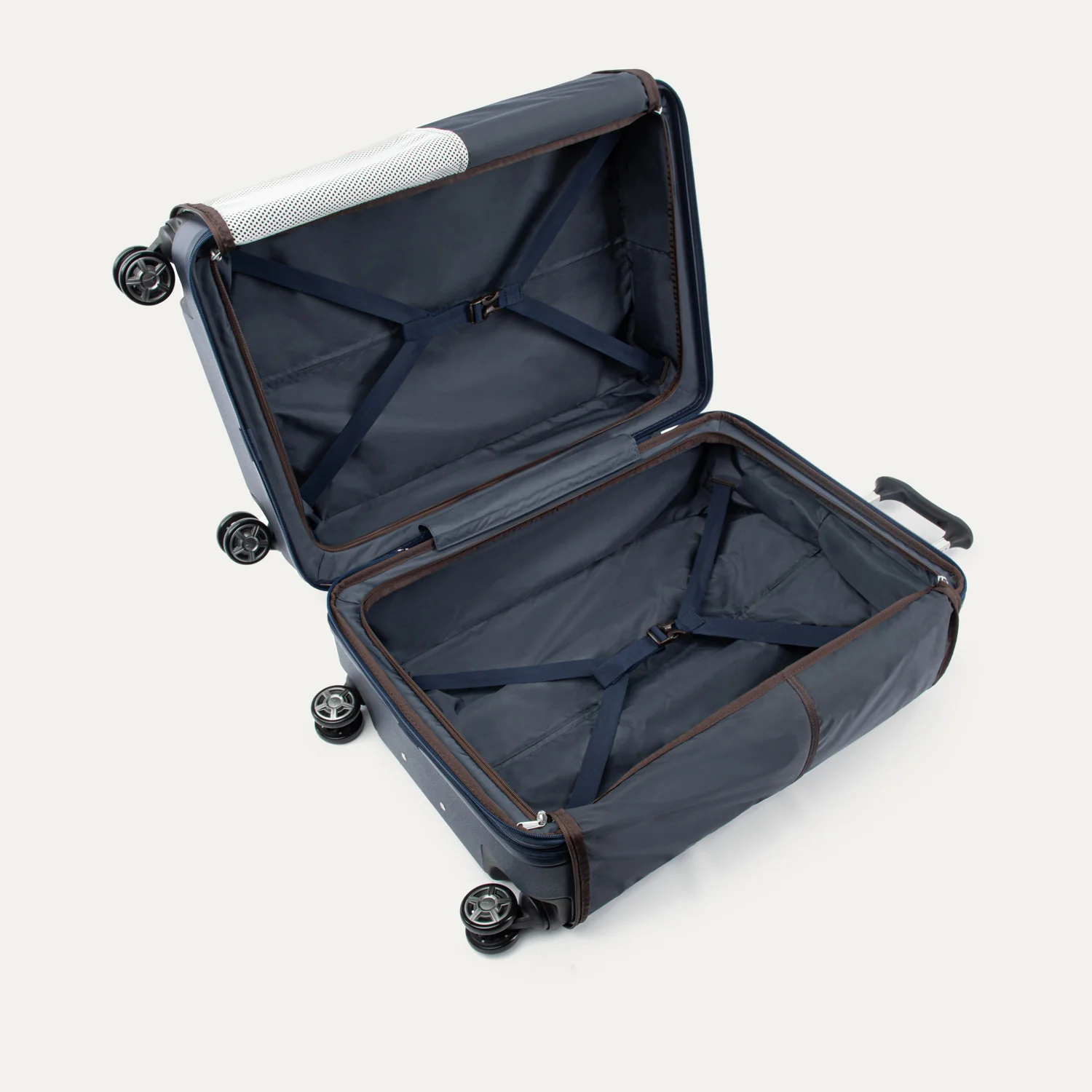 Platinum® Elite Medium Check-In Hardside Spinner - Image 57