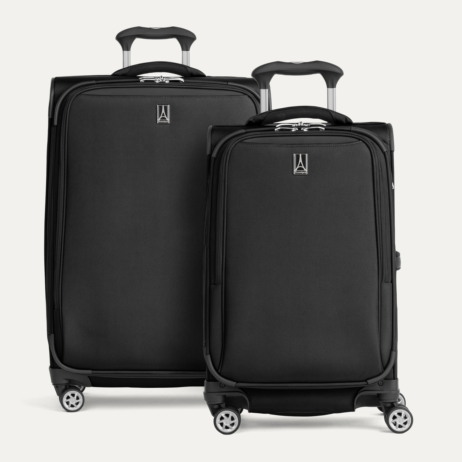 Roundtrip® Carry-on & Medium Check-in Spinner Set - Image 9