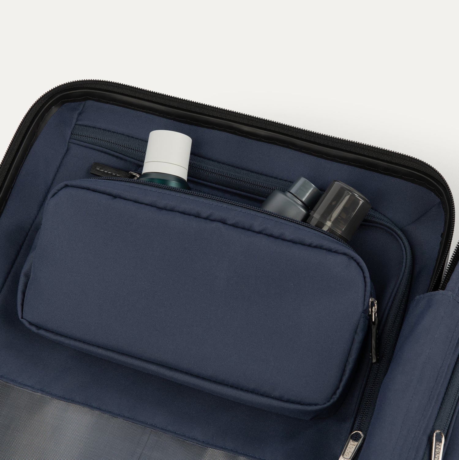 Travelpro® x Travel + Leisure® Compact Carry-On Spinner - Image 23