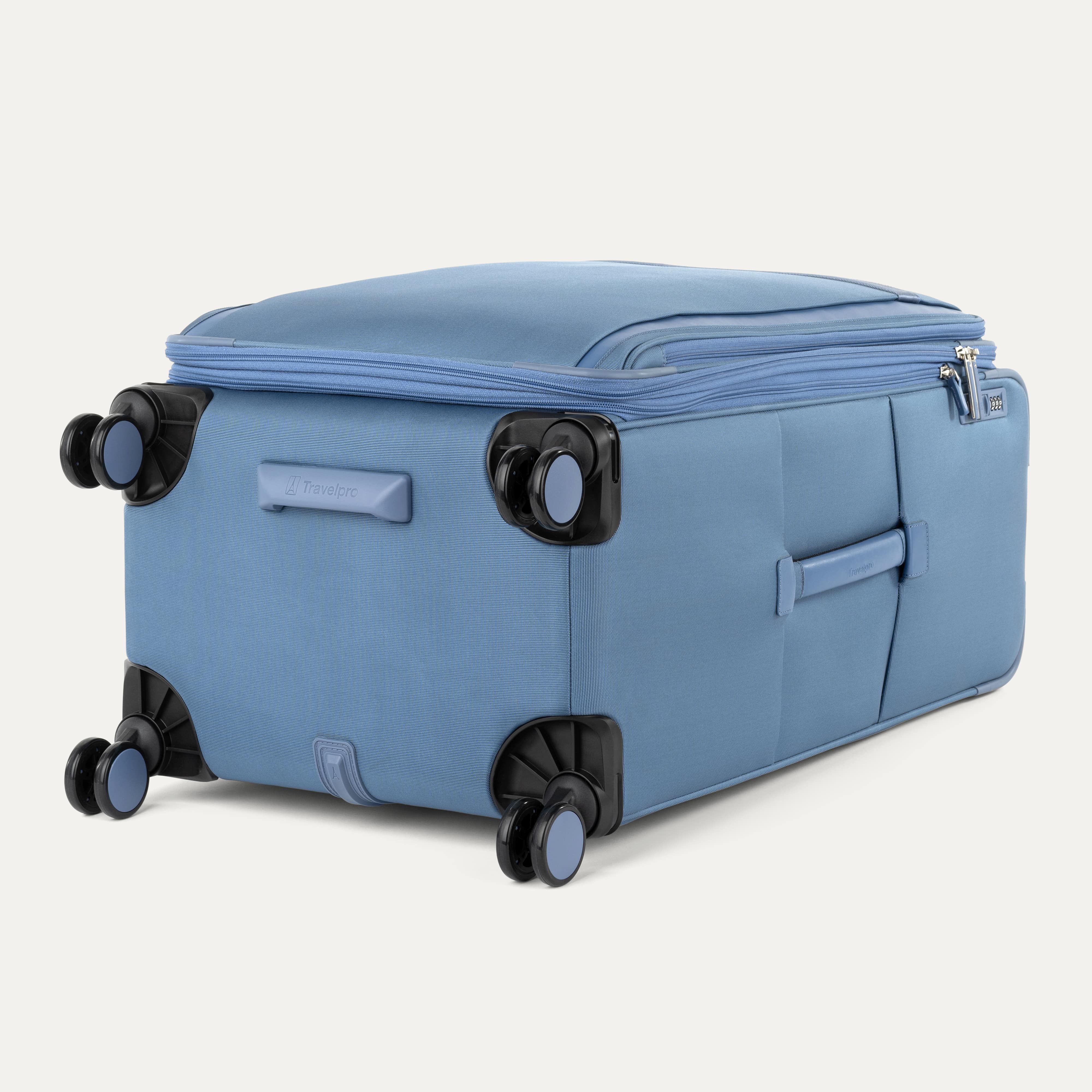 VersaPack®+ Compact Carry-On / Large Check-In Set - Image 16