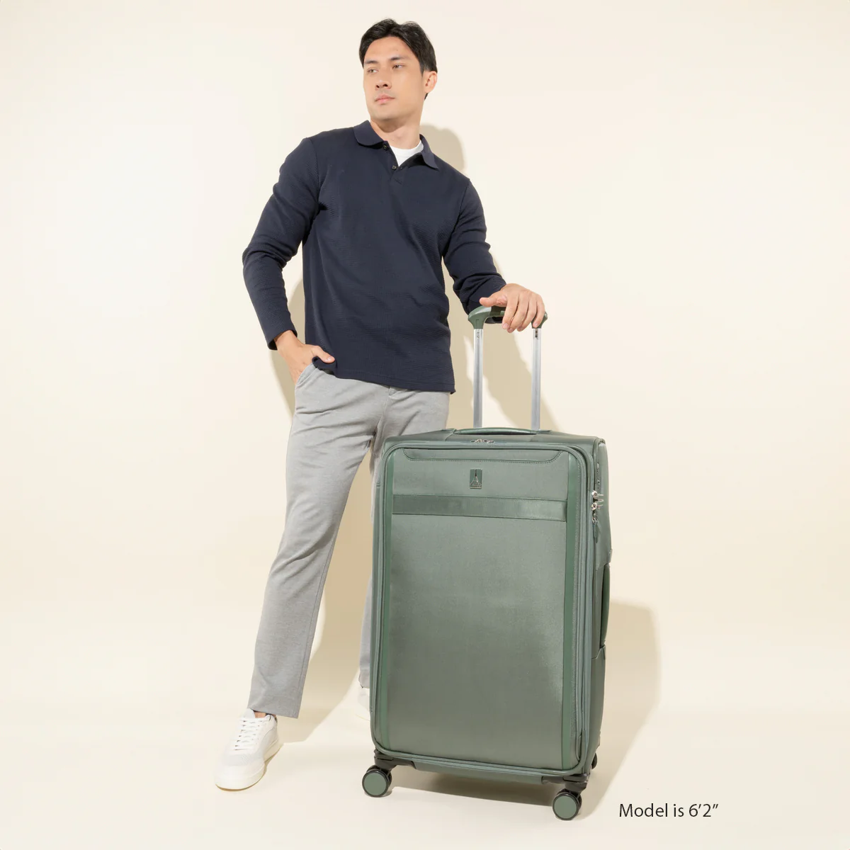 VersaPack®+ Large Check-In Spinner - Image 12